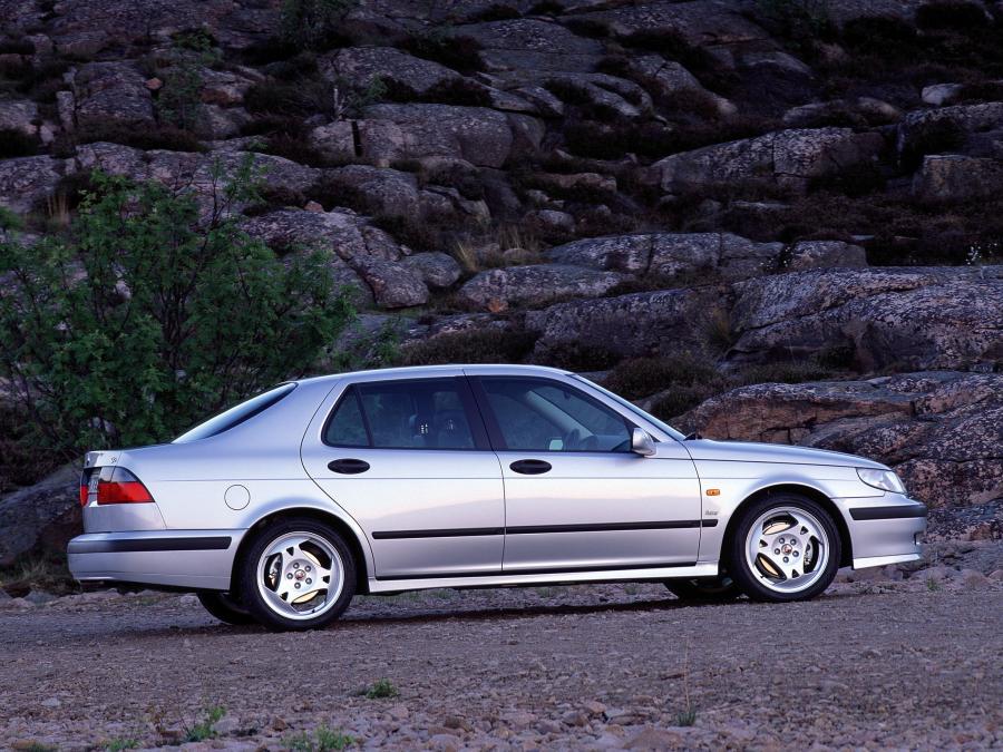  Saab 9-5 Aero Sedan 1999 года  (фото 11 из 31)